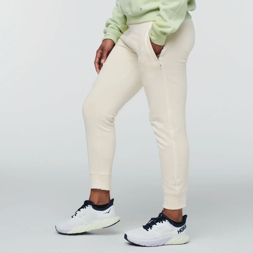 Cotopaxi Jogger Sweatpants Organic Cotton Blend L Cream Pants Gorpcore Outdoors